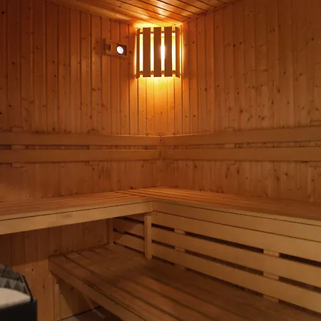 Anton Отель Тепличка-над-Вагом